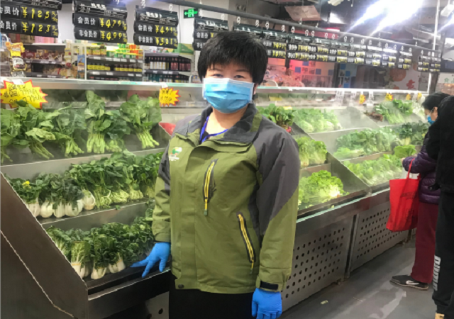 MK官网草桥店长——杨桂芳